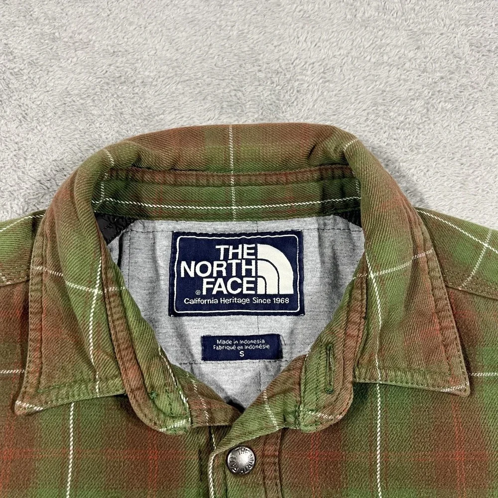 The North Face Trapper Flannel Jacket Shacket Mens Small Lined Insulated Snap